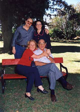 928-01.jpg (23325 bytes)